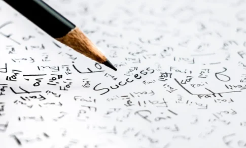 Más que palabras: la fuerza de la comunicación escrita en las empresas